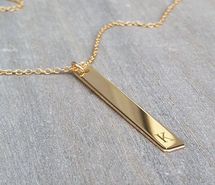 Name Plate Necklace (Vertical) Worbaxshop.com
