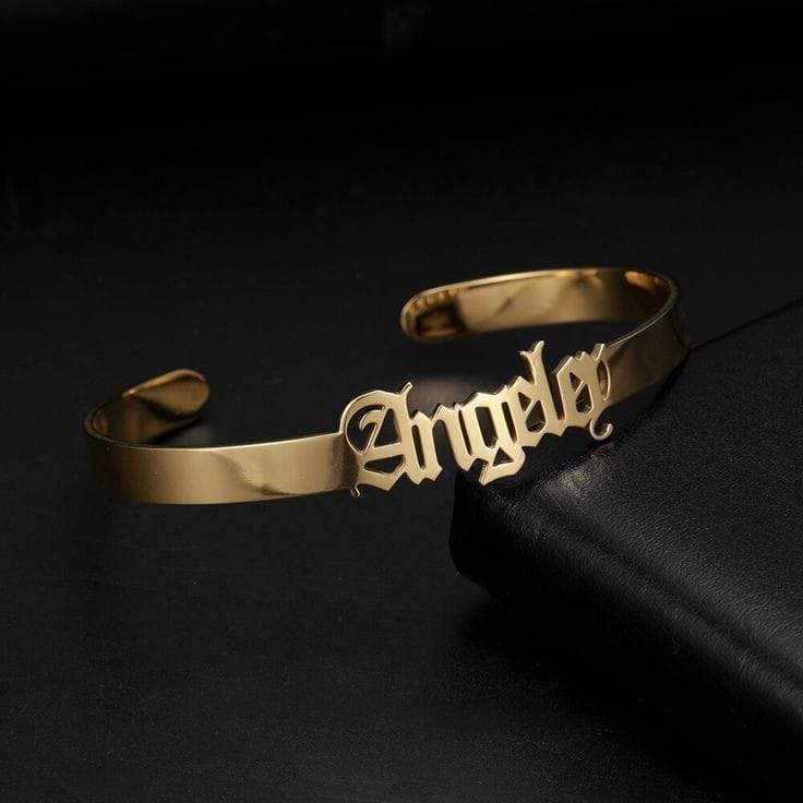 Personalized Center Name Bangle Worbaxshop.com