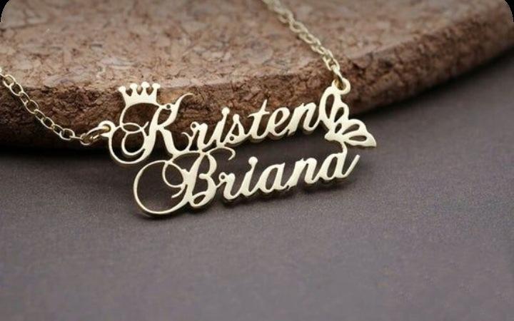 Little Heart with Crown Couple Name Necklace Worbaxshop.com