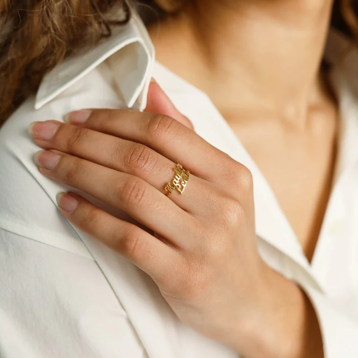 COUPLE NAME RING MY NAME NECKLACE.PK